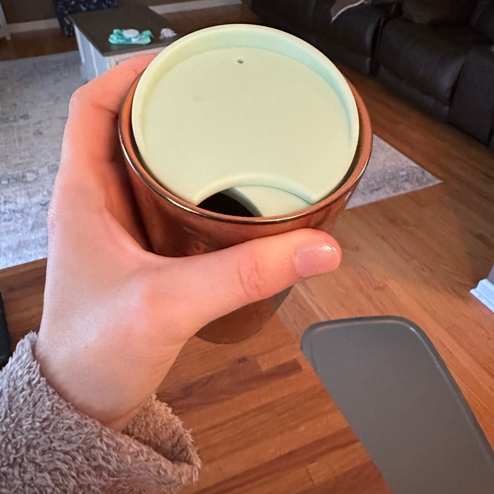 Starbucks Mermaid Coffee Tumbler 🧜♀️ - Picture 3 of 5